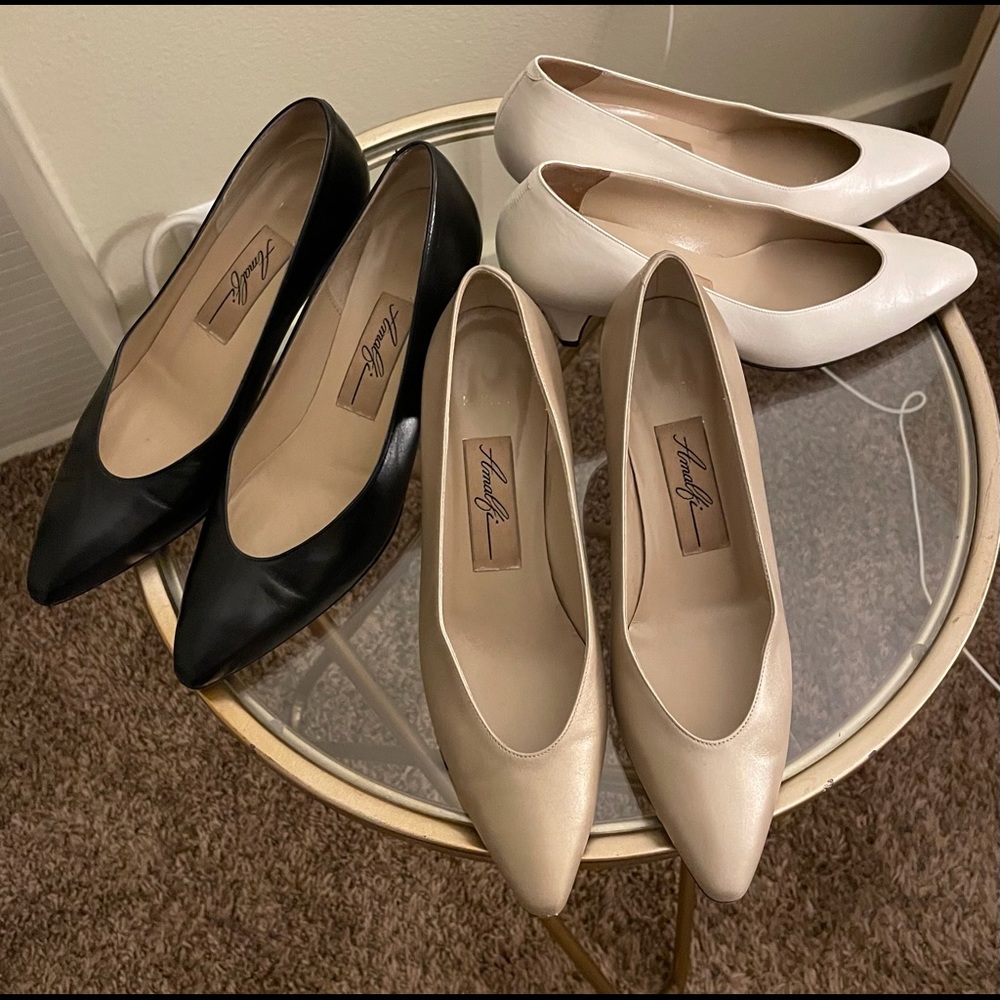 Amalfi pumps size 5.5. As a set of 3. Style “Monica”.